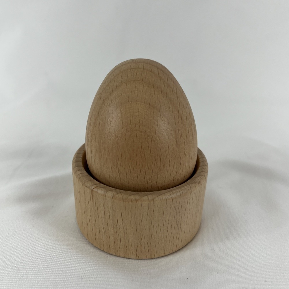 Lovevery the Explorer‎ 9-10 months Montessori Egg Cup